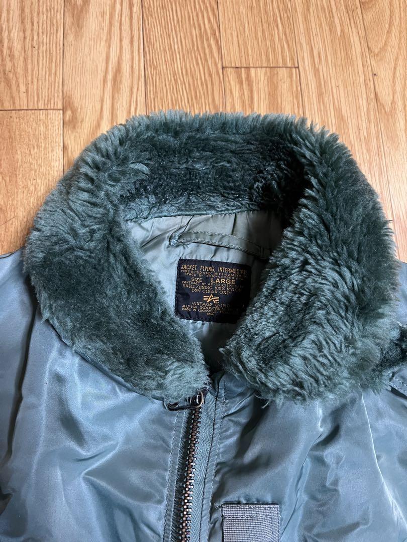 ALPHA INDUSTRIES B-15D フライトジャケット