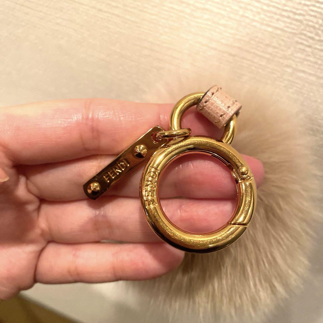 美品　FENDI ファーチャーム