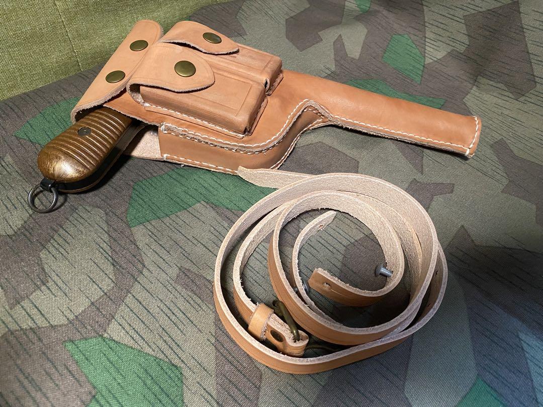 ドイツ軍モーゼルM712、C96用革製ホルスター&スリングベルト(レプリカ)