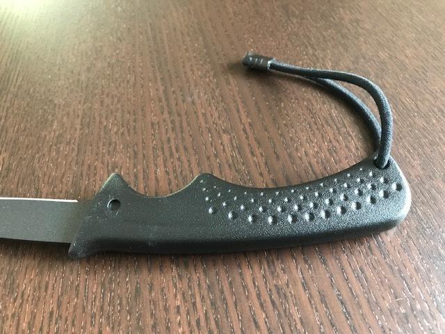 スピア〆用ナイフ / 錆とは無縁のフッ素加工したブレード / 弛緩