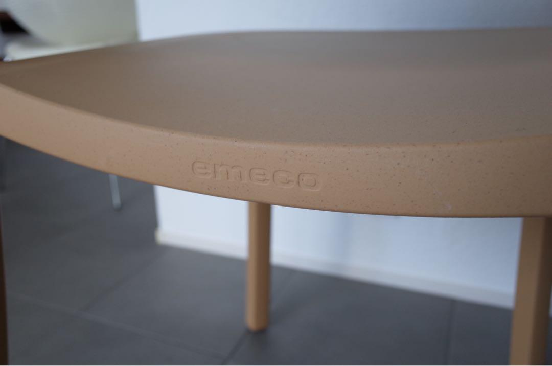 ダイニングチェア EMECO 1 INCH RECLAIMED STACKING CHAIR