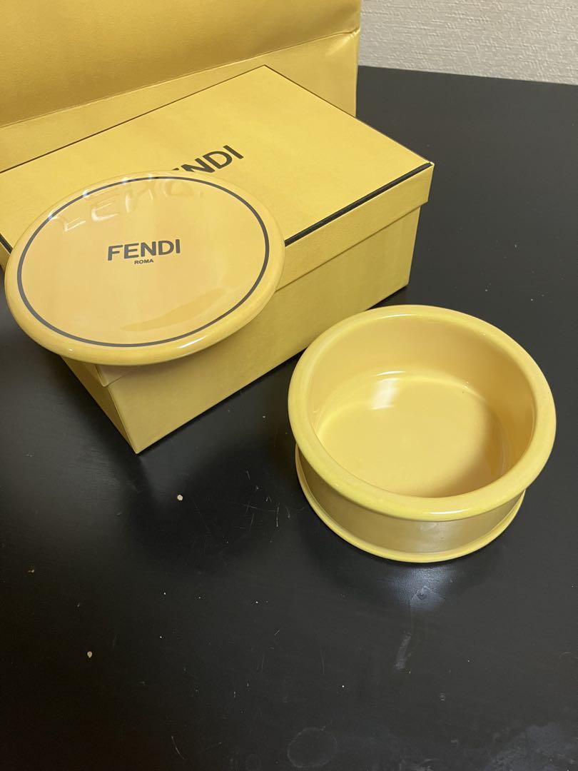 FENDI イエロー 陶器 アクセサリーケース