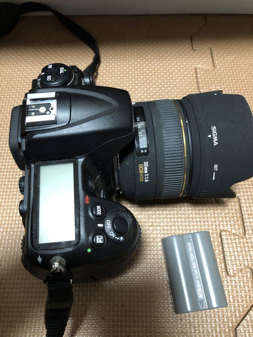 Nikon D300 一眼レフカメラ　レンズおまけ　ジャンク