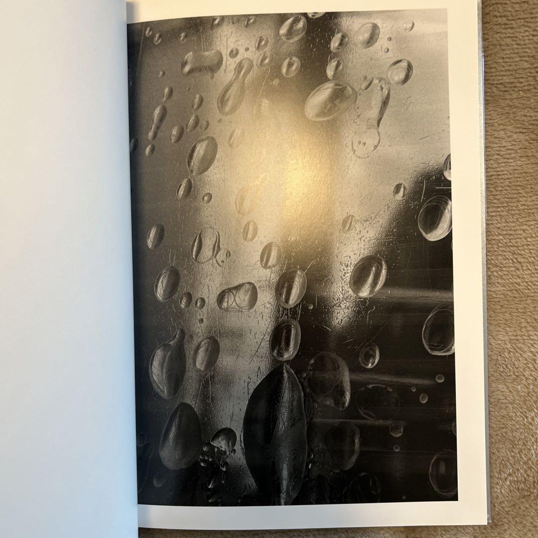 背面なき表層 築地仁 写真集