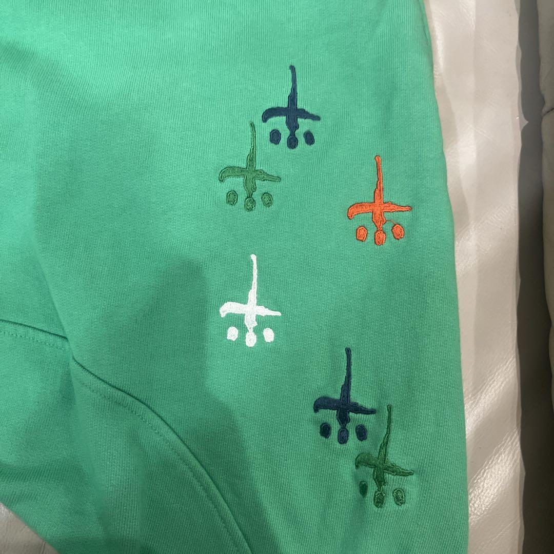 グリーン