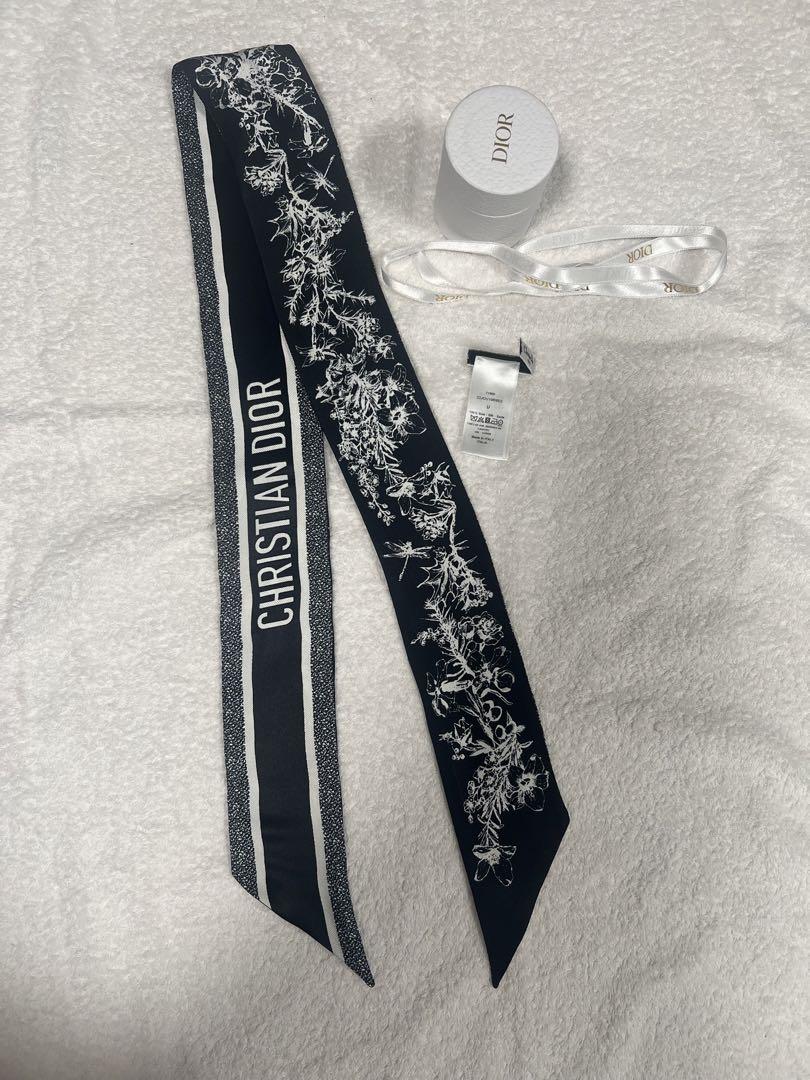 Christian Dior トワル ドゥ ジュイ フラワー シルクツイル 美品】 Christian Diorトワル ドゥジュイフラワー シルクツイル