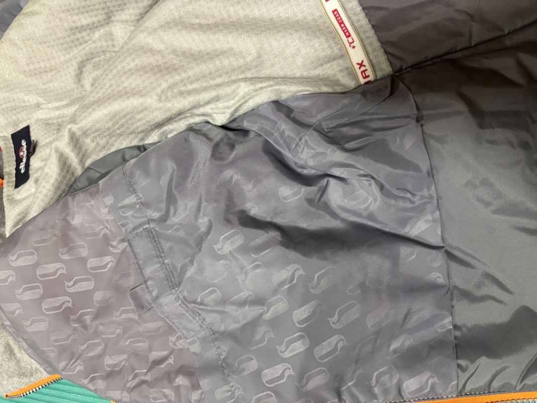 ellesse レディース　L スキーウェア　スキーウエア　エレッセ　上下セット