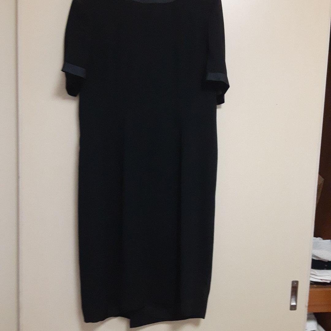 GIVENCHY、ワンピース