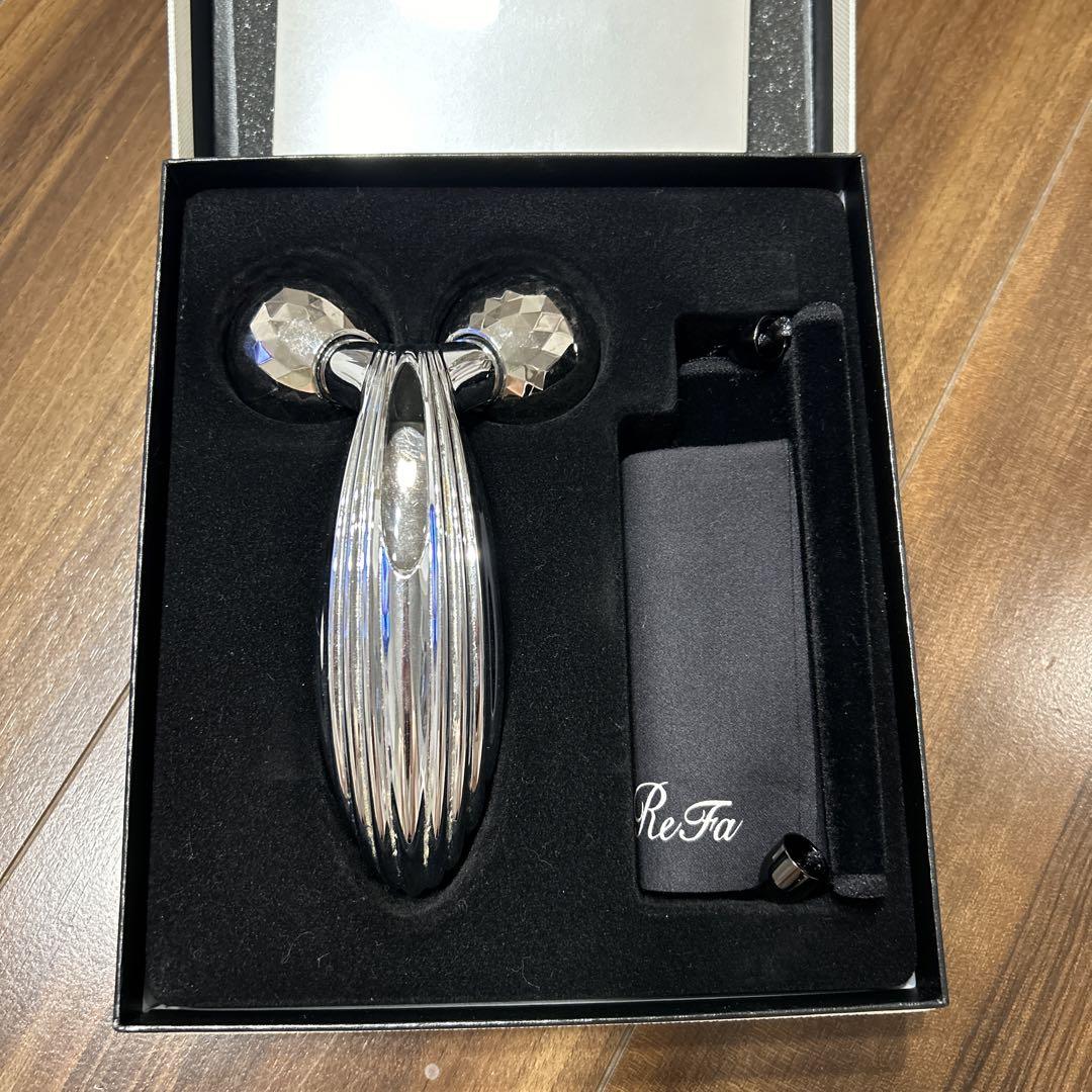 リファ　カラットレイ　美顔器