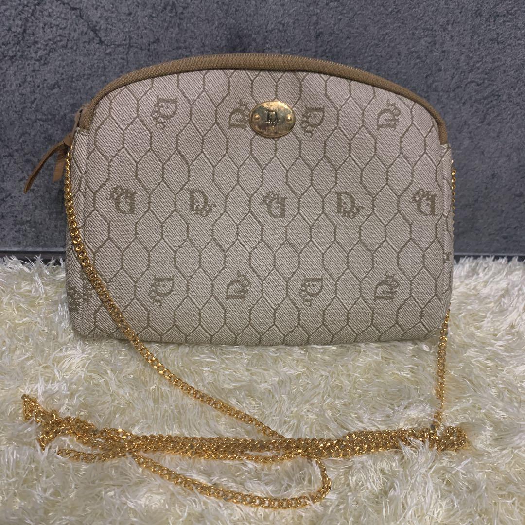33%割引グレイ系【予約販売】本 美品 クリスチャンディオール
