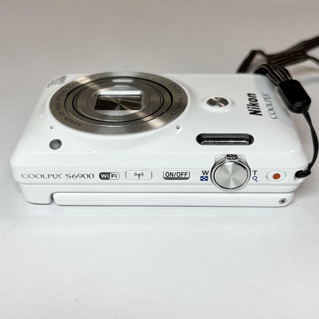Nikon ニコン COOLPIX S6900ホワイト デジカメ WiFi対応