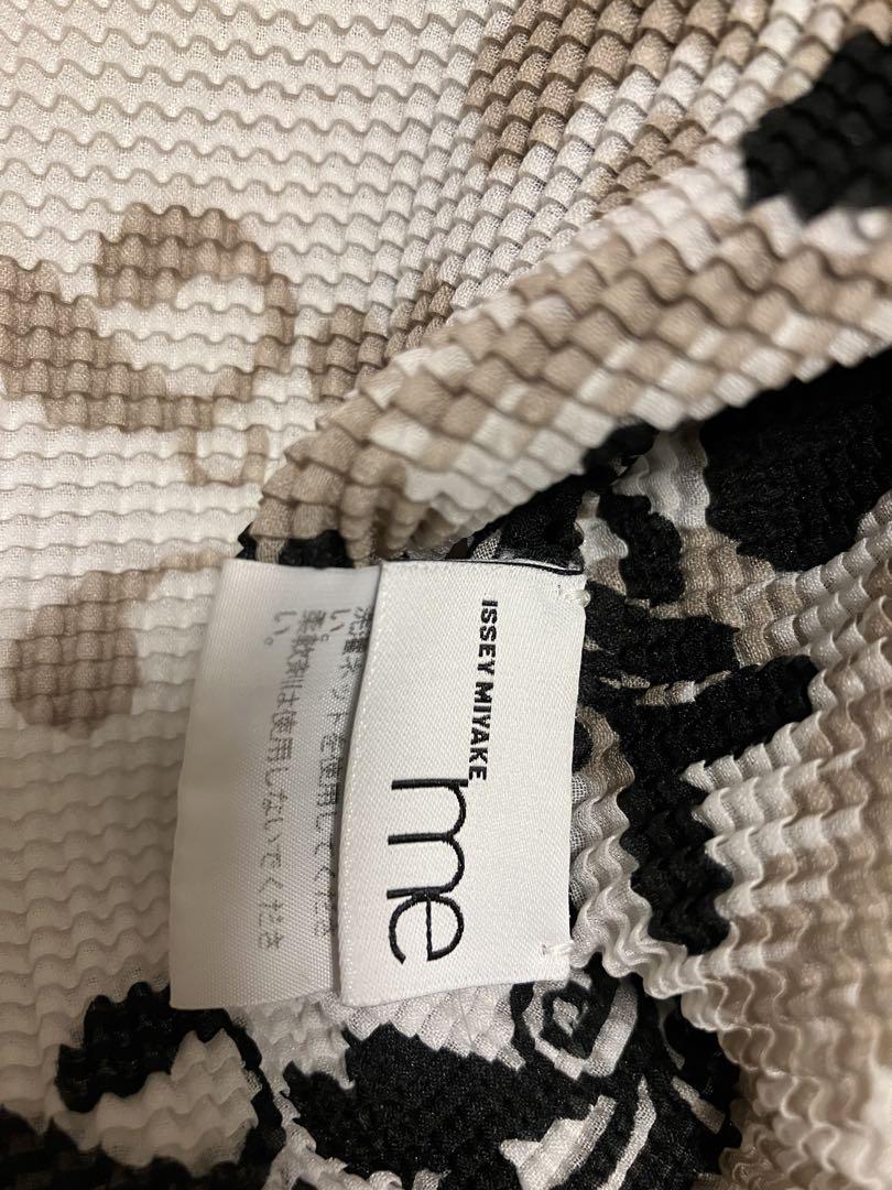 issey miyake me トップス　カットソー