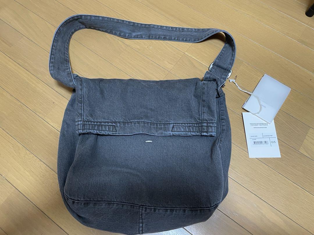 バッグ OUR LEGACY SLING BAG Aluminum Tint