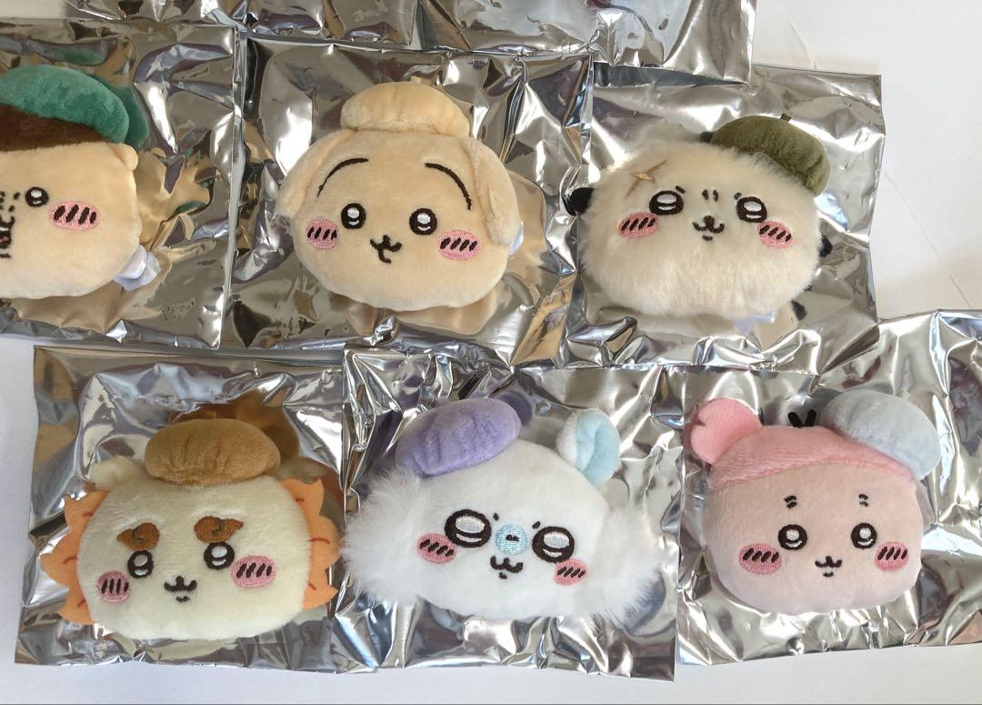 ちいかわ　おかおぬいぐるみバッジ　ちいかわらんど　東京駅　ノベルティ　セット売り