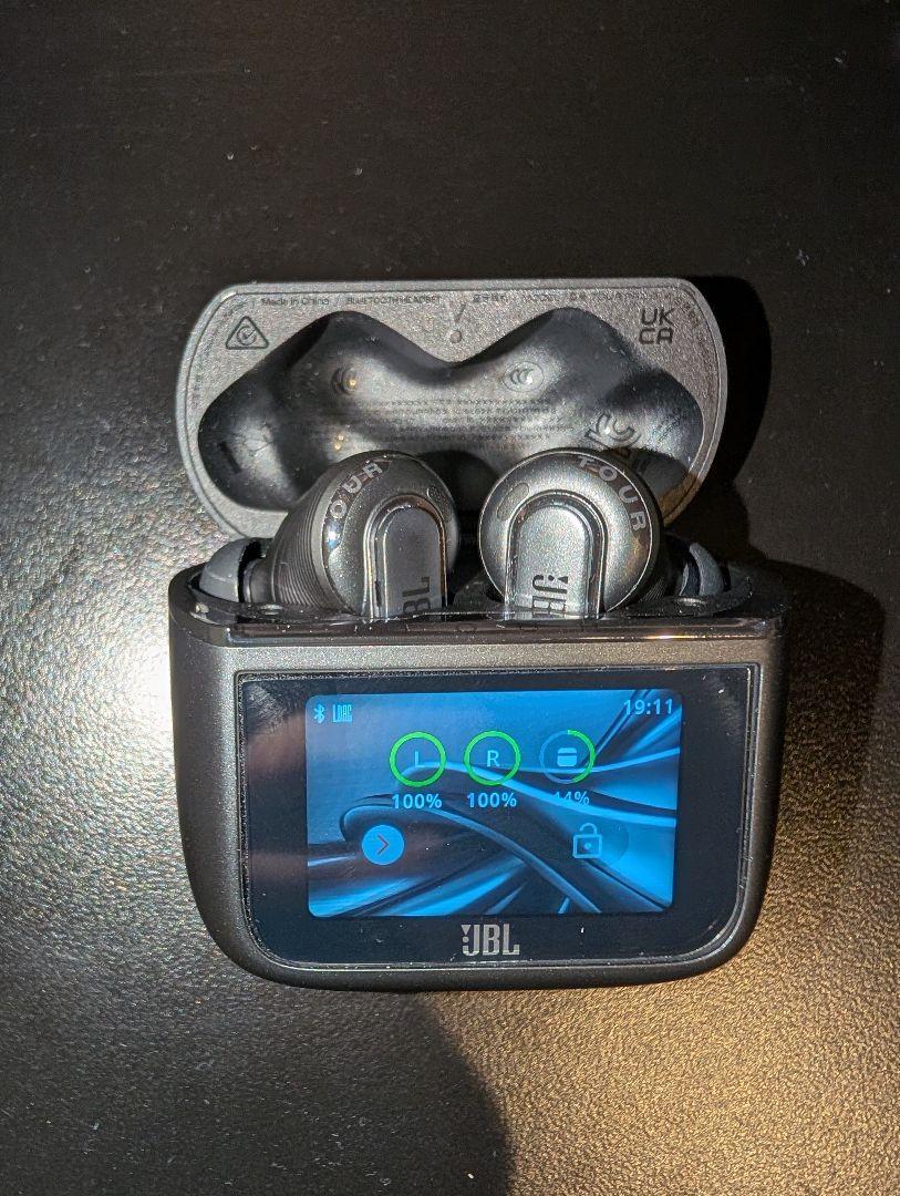 t*e様 JBL TOUR PRO 3 ブラック ワイヤレスイヤホン JBL Tour Pro 3 | スマート充電ケース™採用ノイズキャンセリング
