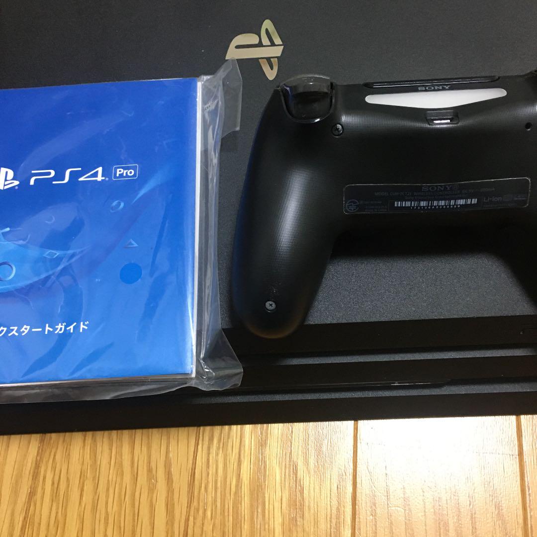PlayStation®4 Pro ジェット・ブラック 1TB CUH-700…