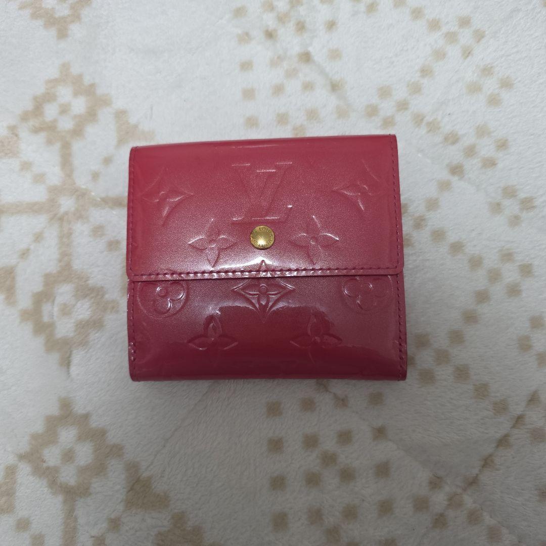 LOUIS VUITTON ルイヴィトン ポルト・モネ・ビエ・カルト