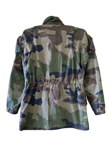 フランス軍 古着 軍物 CSD6p-m60658037081 スロットボタンミリタリージャケット カモフラ HOT安い