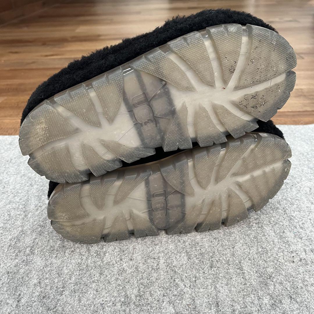 UGG ファンタジークリア　ファーサンダル　厚底ボア　22センチ　黒