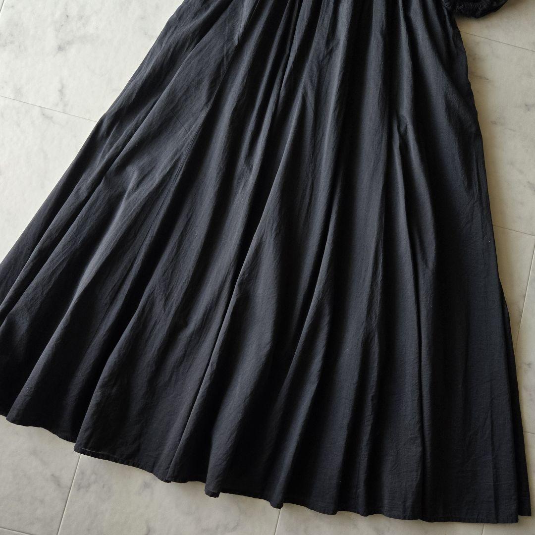美品✨ラトータリテ 24SS Vネックワンピース インド綿 ブラック