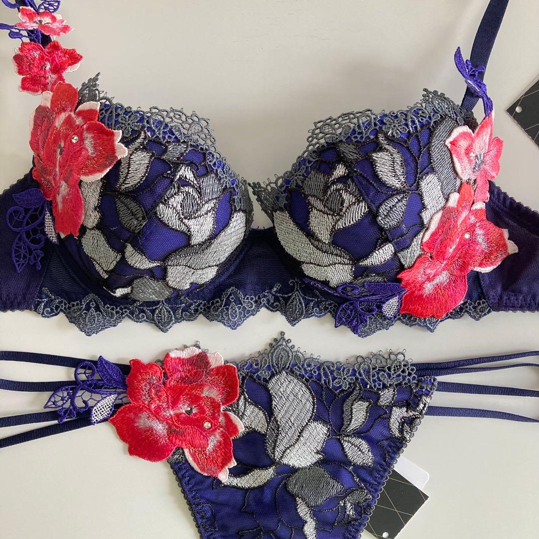 サルート ベルエポック C70/M KO 56 P-upブラ ソング タンガ サルート ベルエポック C70/M KO 56 P-upブラ ソング タンガ