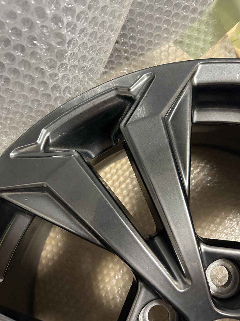RAV4 後期純正18インチホイール　1本