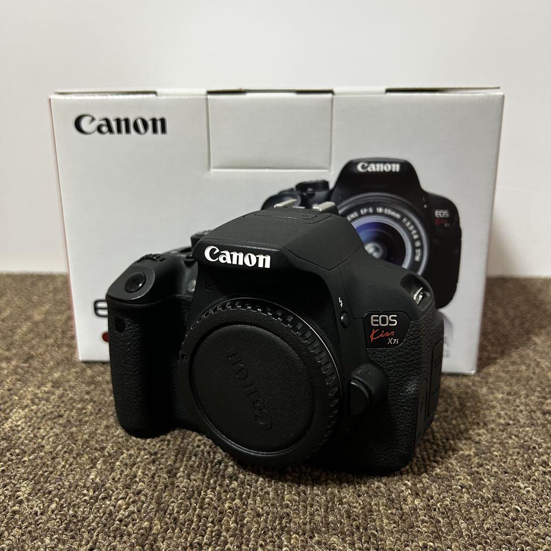 【中古】Canon EOS Kiss X7 ボディ・レンズ 中古】Canon キヤノン EOS Kiss X7 EF-S 18-55mm IS STM レンズ