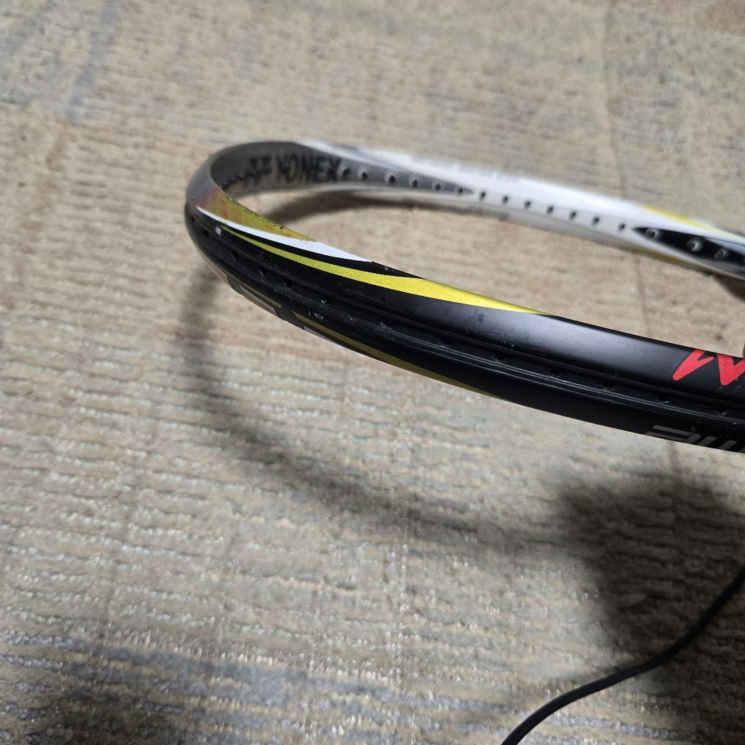 YONEX　ネクシーガ50v　テニスラケット