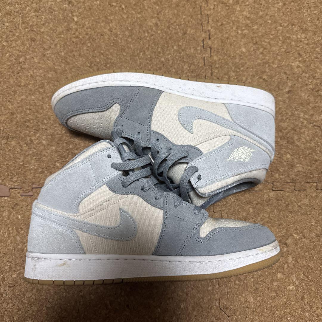 Nike Air Jordan 1 Mid SE ココナッツ ミルク 海外限定・送関込 Amazon | [ナイキ] エア ジョーダン 1 ミッド [WMNS AIR JORDAN