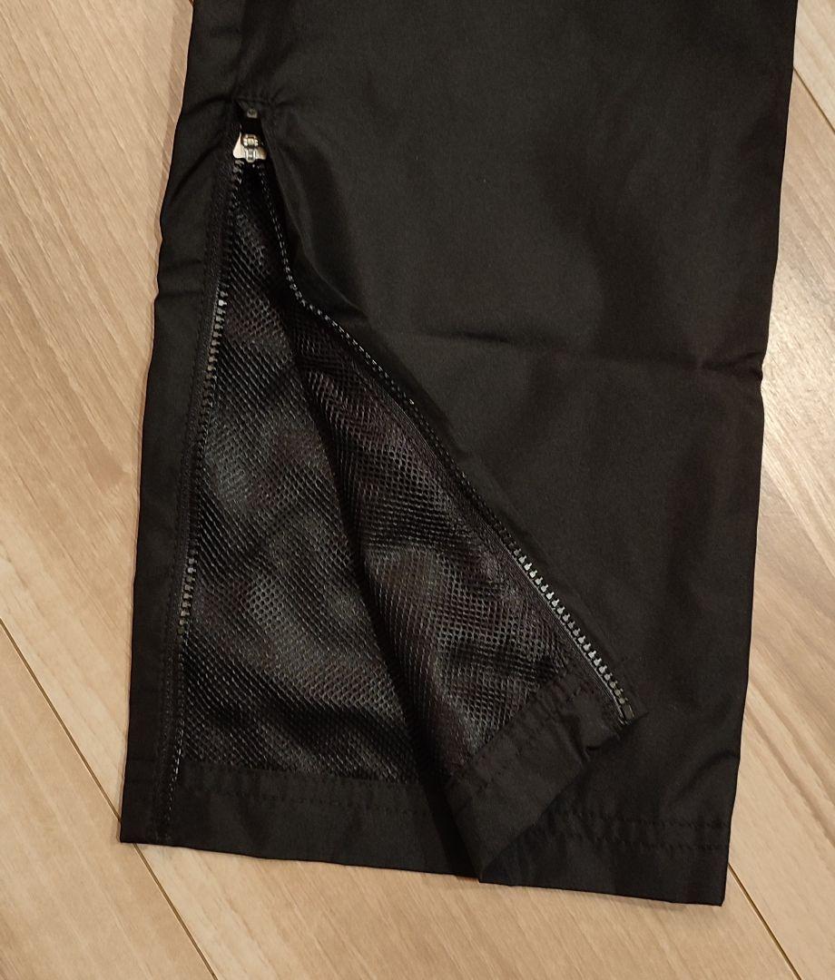 新品　ダンロップ　ウィンドブレーカー上下　140cm　ジャケットパンツ　白×黒