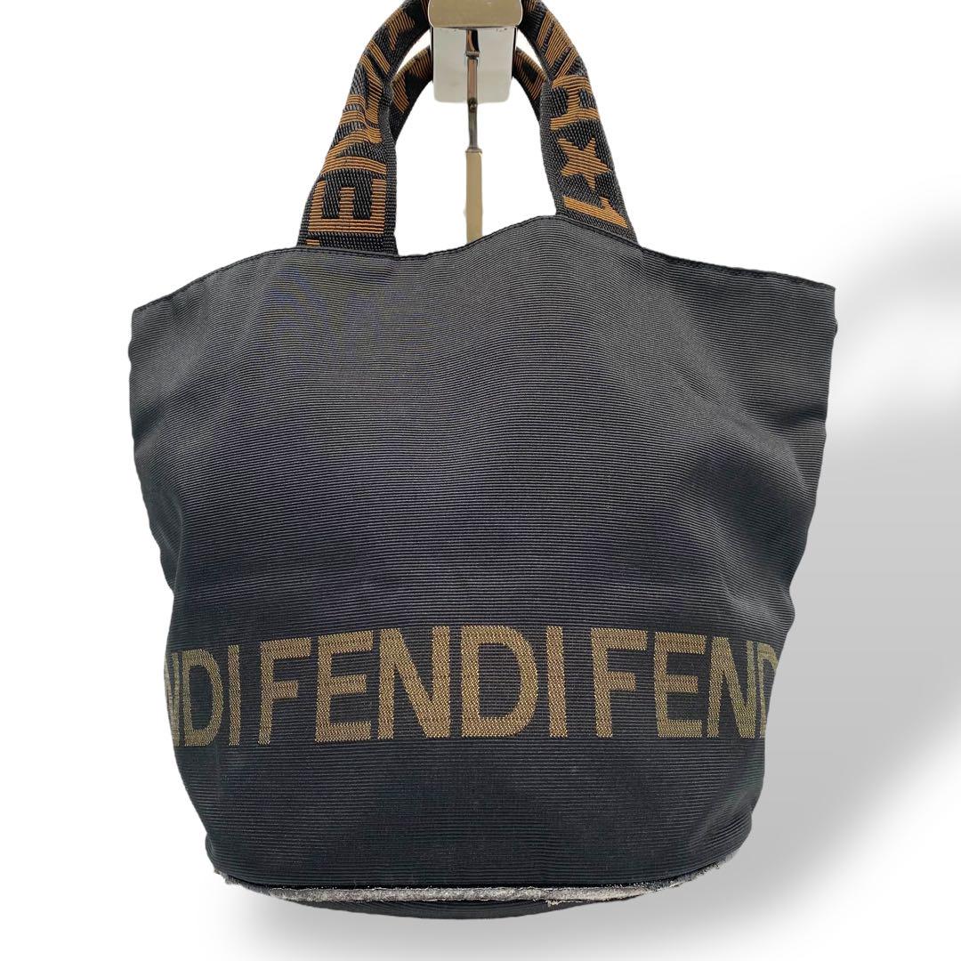 FENDI フェンディ ロゴ トート バケツ型 ナイロンキャンバス