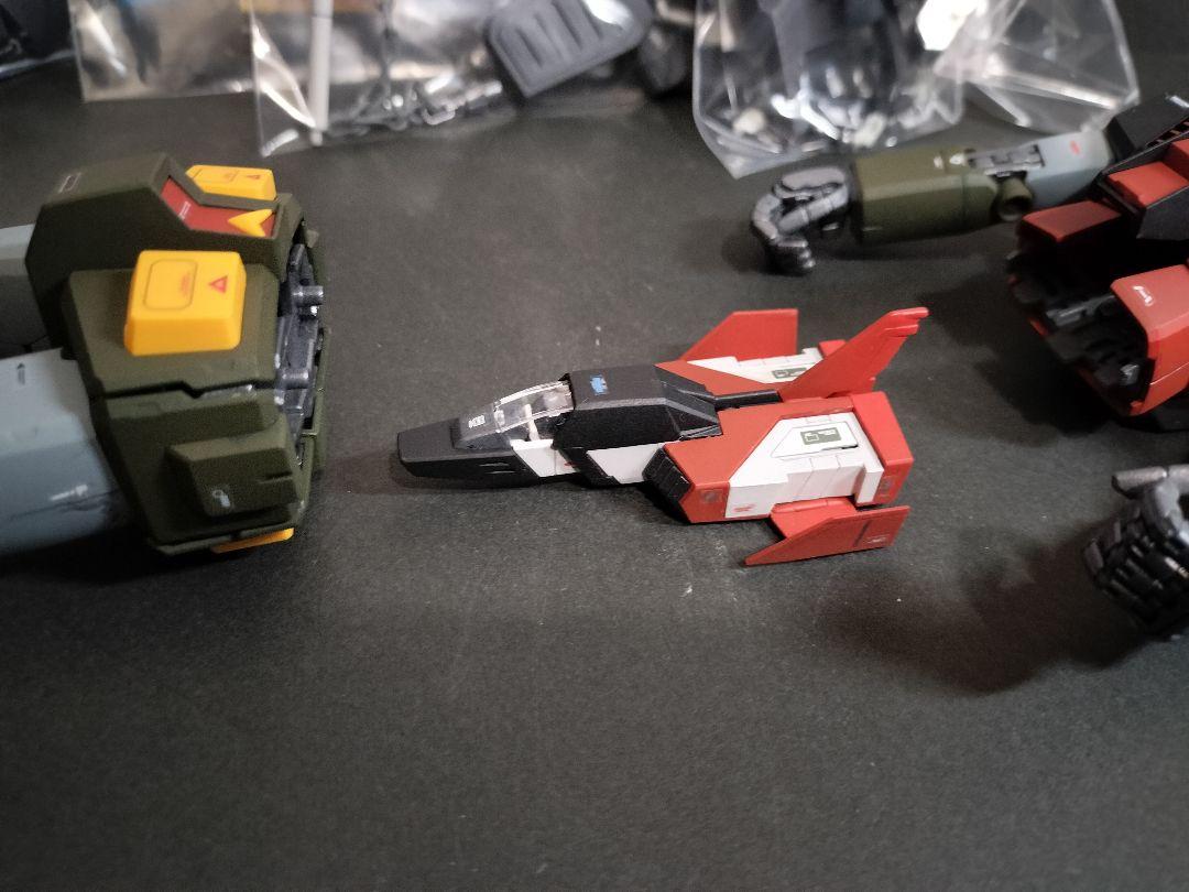 MG 1/100 Gアーマー リアルタイプカラー | バンダイによる、遊び