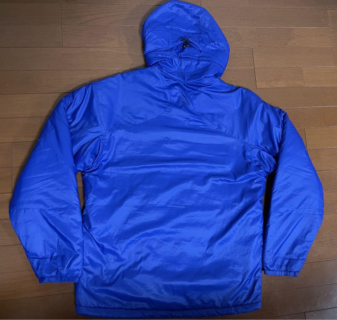 美品　パタゴニア　patagonia マイクロパフ　パフボール　ブルー