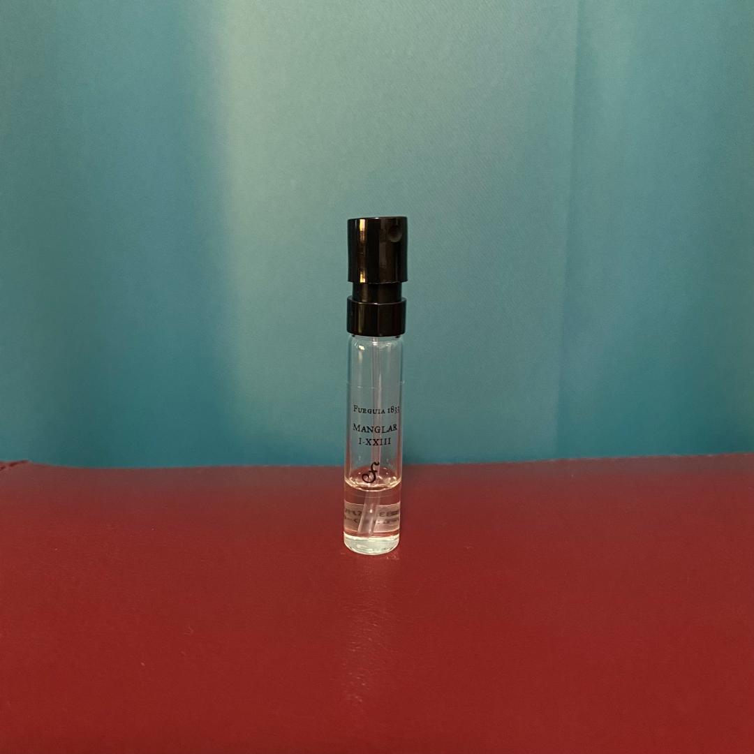 【予約】 マングラール フエギア Manglar メルカリ - Sample 1ml 香水(ユニセックス)