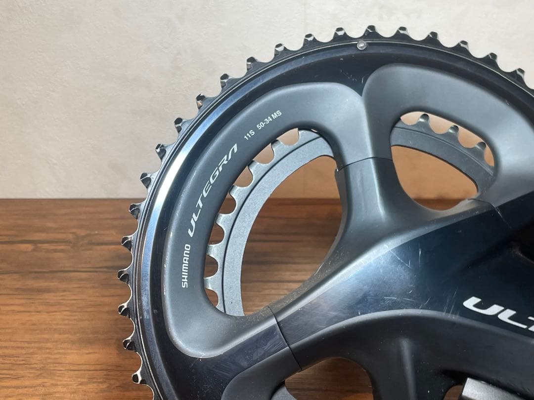 クランクセットやや傷や汚れあり