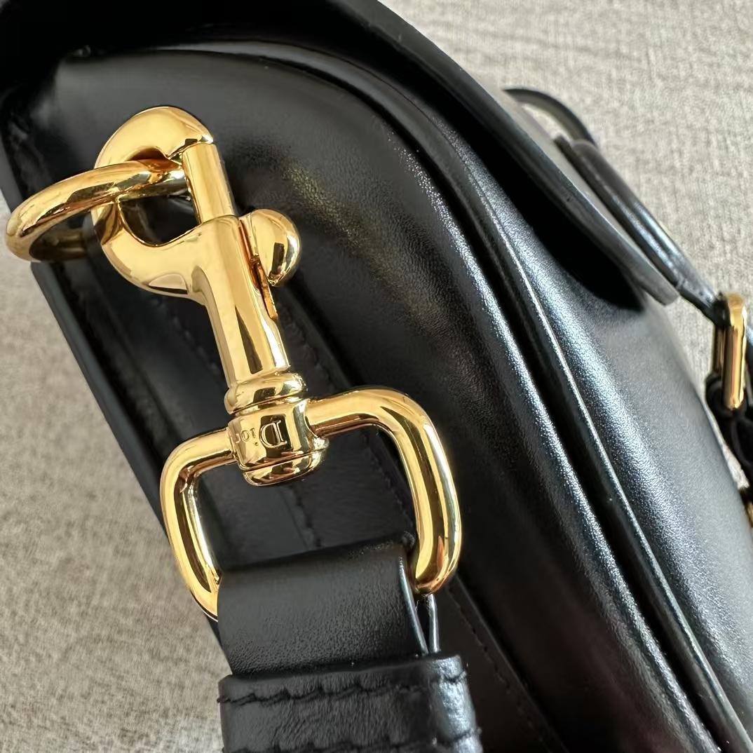 Dior ショルダーバッグ