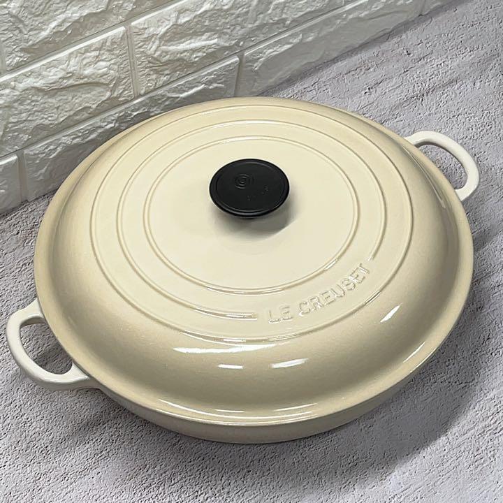 極美品】LE CREUSET ビュッフェ・キャセロール メレンゲ 30cm