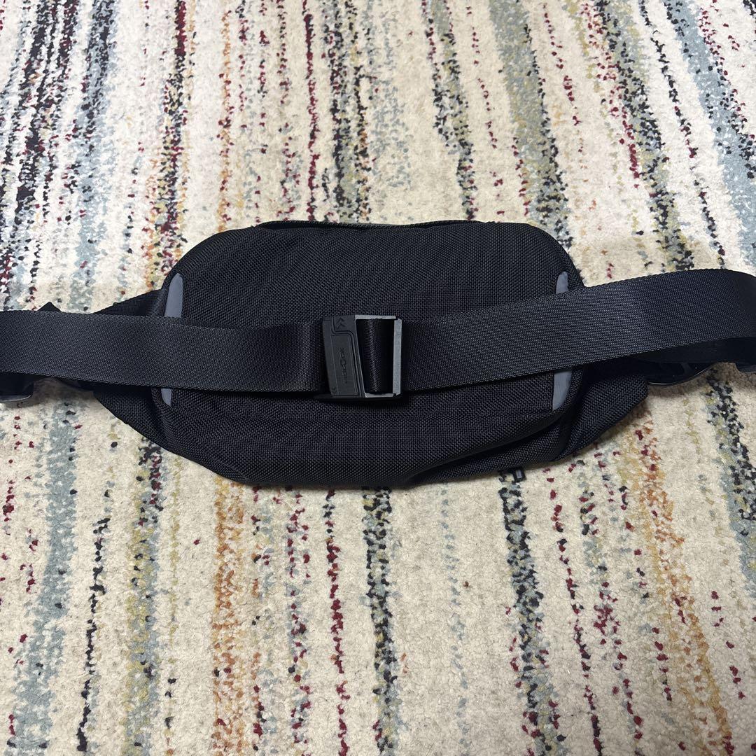 Aer ブラック sling bag 2