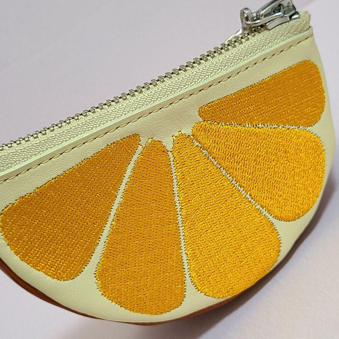 RELAXFIT Valencia orange オレンジポーチ キーホルダー