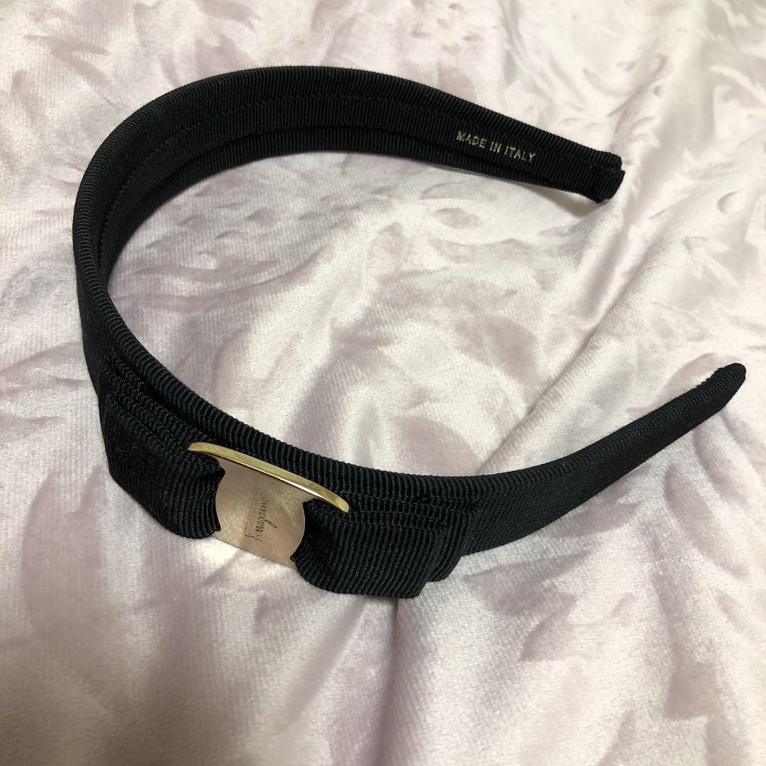 正規逆輸入品】 Salvatore ヴァラリボンカチューシャ Ferragamo - ヘアバンド/カチューシャ - labelians.fr 正規逆輸入品】 Salvatore ヴァラリボンカチューシャ Ferragamo - ヘアバンド/カチューシャ - labelians.fr