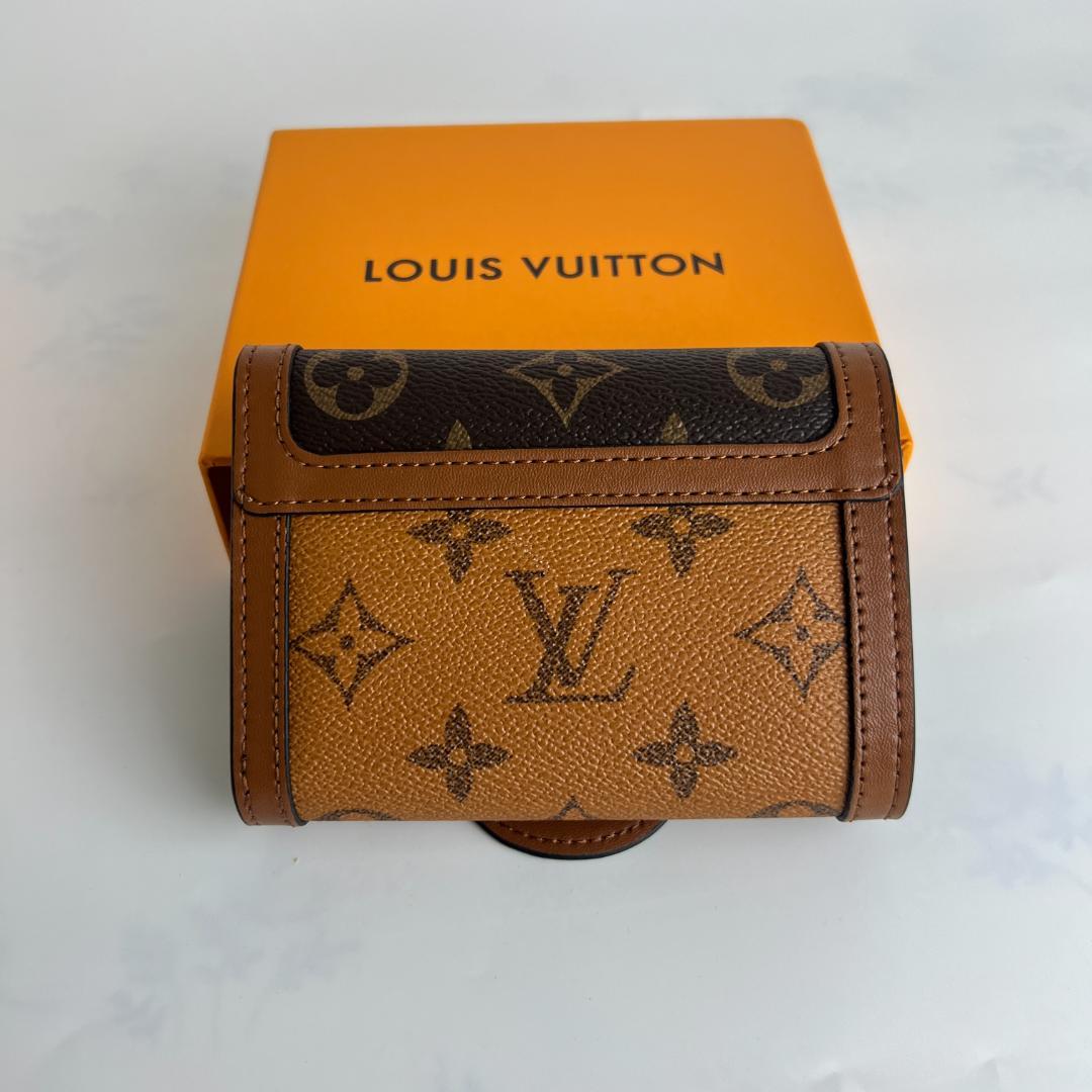 Louis Vuitton 三つ折り財布 ブラウン
