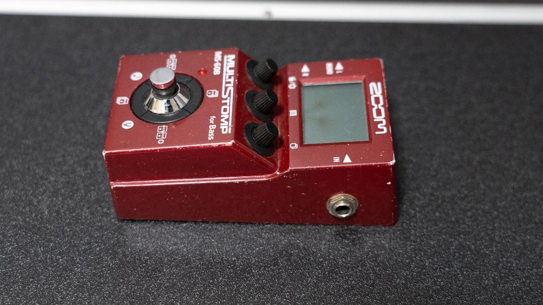ZOOM マルチストンプ MS-60B ベース マルチエフェクター