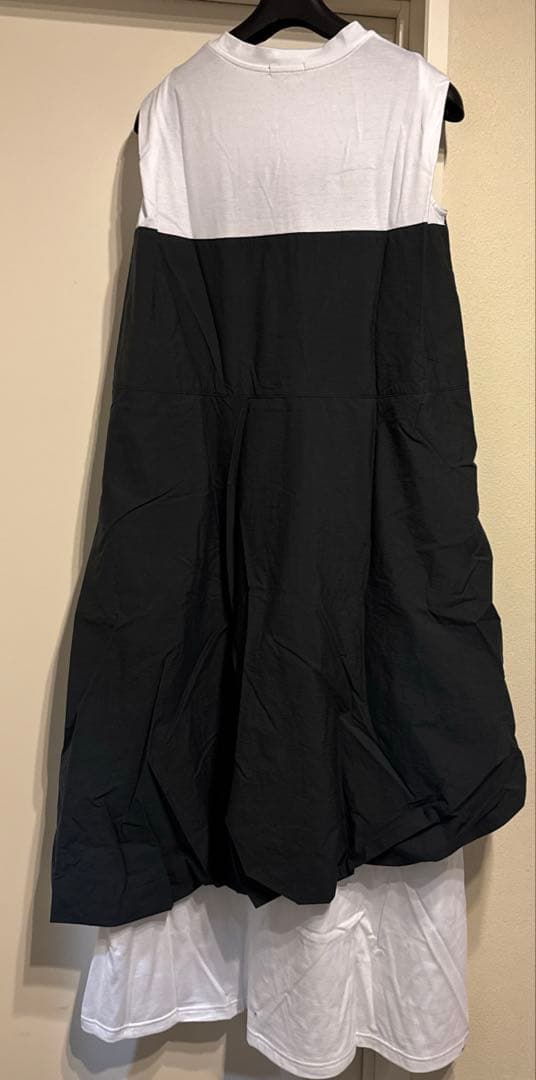 デンハム　ノースリーブアシンメトリックワンピース