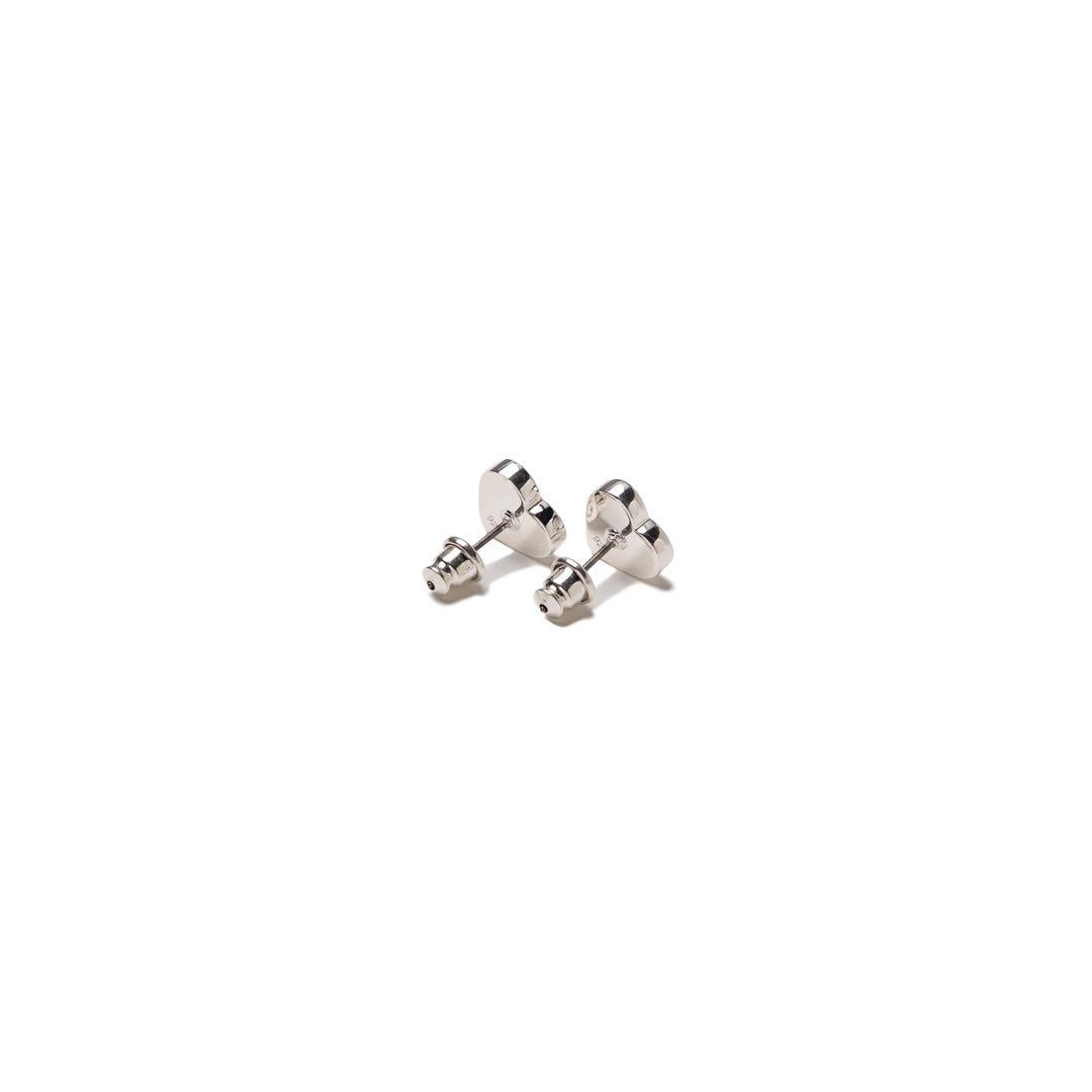 新作　humanmade HEART SILVER EARRING 即完売