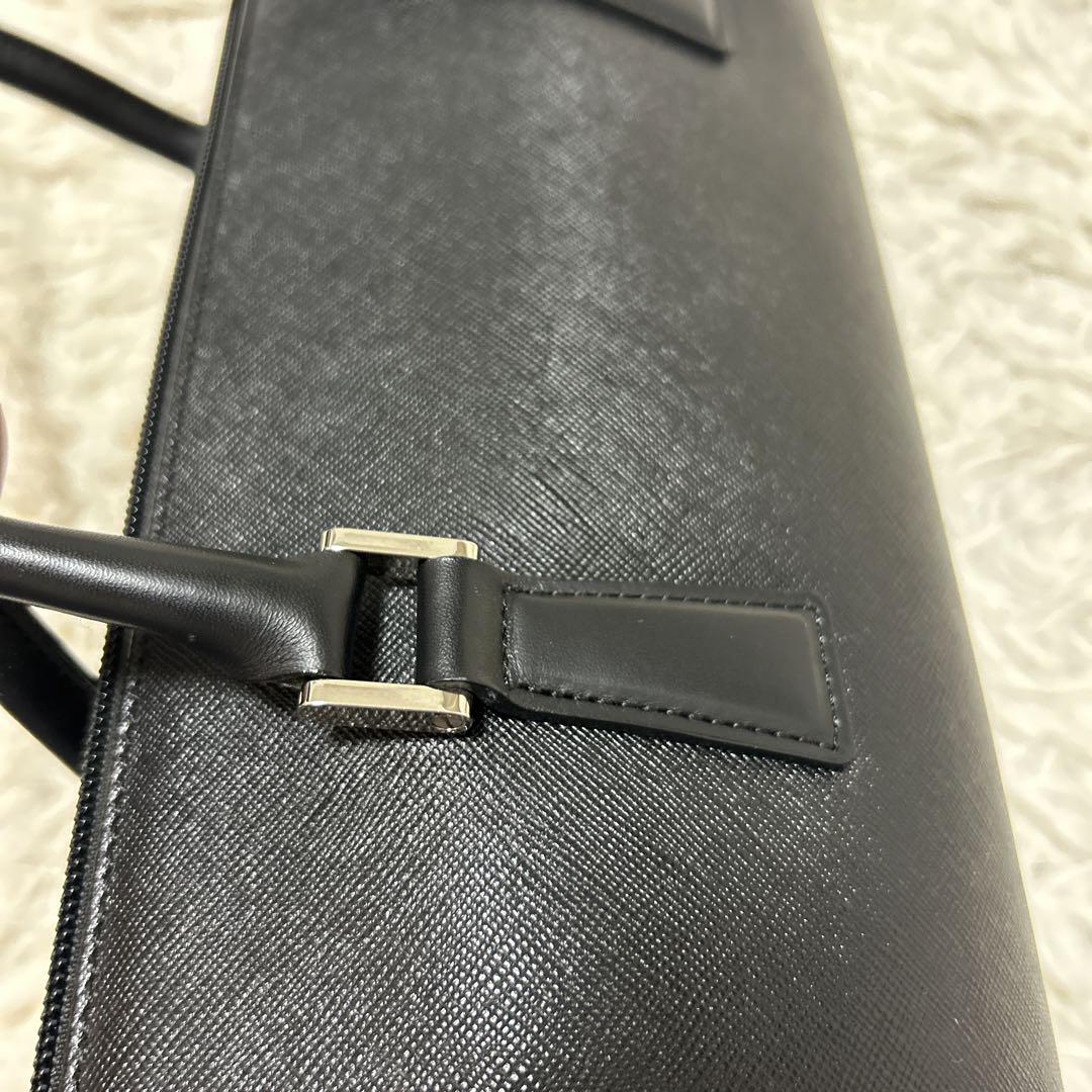 【美品】 バーバリー　ハンドバッグ ドラムバッグ 筒型 ノバチェック ブラック