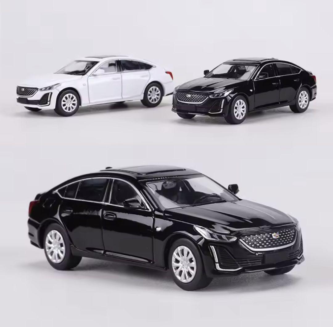 2台セット キャデラック CT5 ダイキャスト ミニカー ホワイト/ブラック