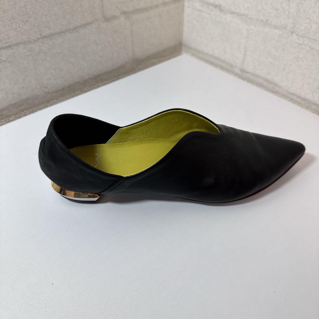 大人気モデル【良品】マナ　ふかふかバブーシュ　フラットパンプス