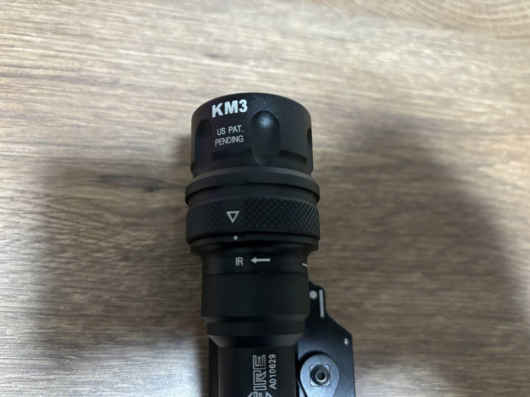 ウェポンライト LED & IR 搭載　M952V