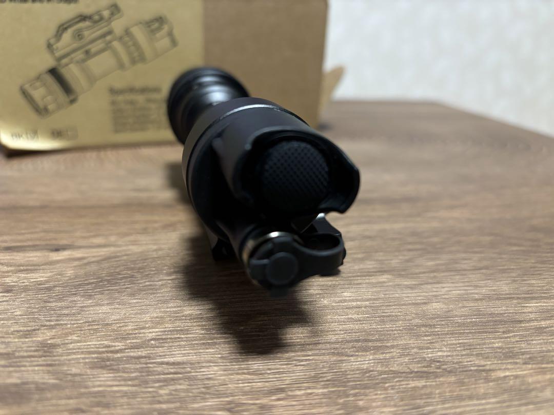 ウェポンライト LED & IR 搭載　M952V