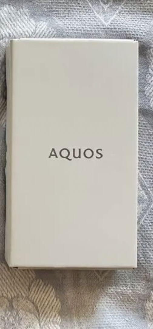 AQUOS wish オリーブグリーン